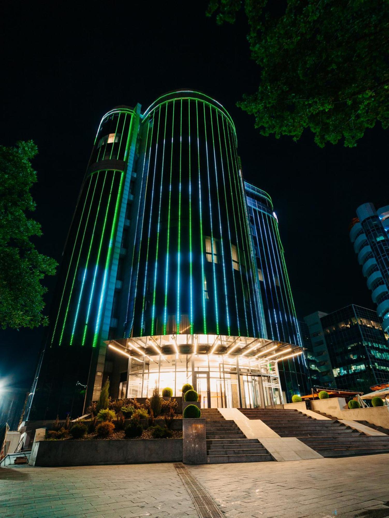 Grand Mildom Hotel Алмати Екстер'єр фото